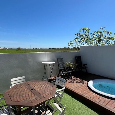 Appartement Avec Spa-Avril A Sept-Camargue 4 Personnes แซงต์-โลรองต์-เดกูซ ภายนอก รูปภาพ