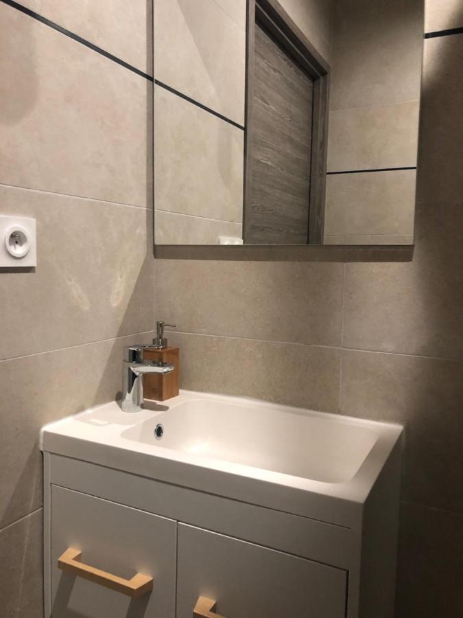 Appartement Avec Spa-Avril A Sept-Camargue 4 Personnes แซงต์-โลรองต์-เดกูซ ภายนอก รูปภาพ